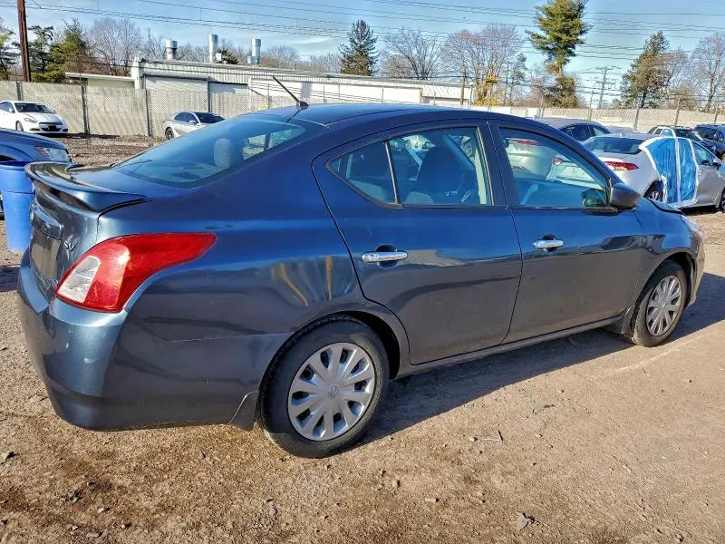 2015 NISSAN VERSA S  