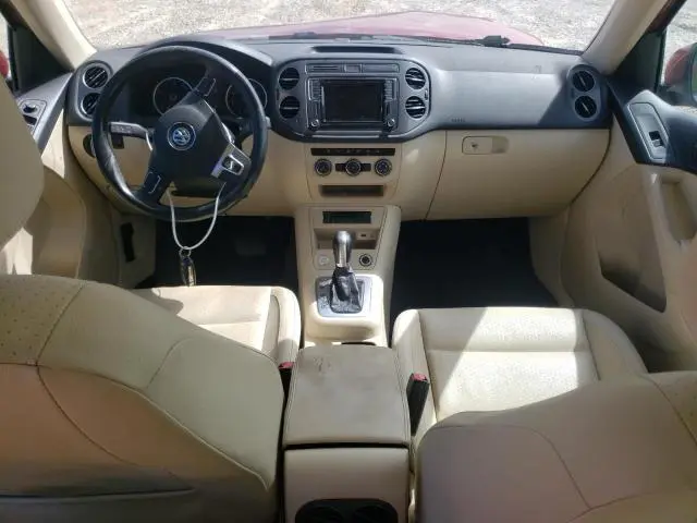 2016 VOLKSWAGEN TIGUAN S  