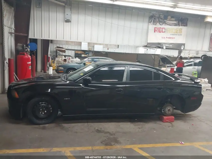 2013 DODGE CHARGER R/T PLUS