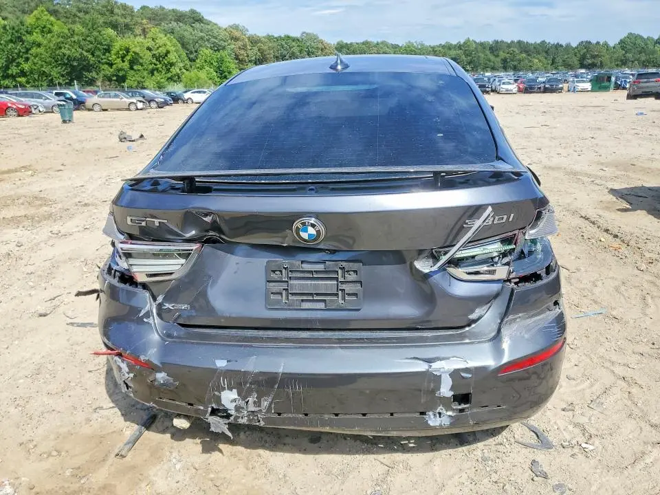 2018 BMW 330 XIGT  