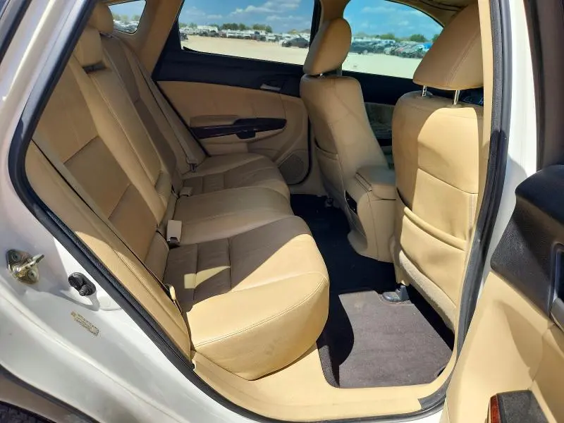 2012 HONDA CROSSTOUR EXL  