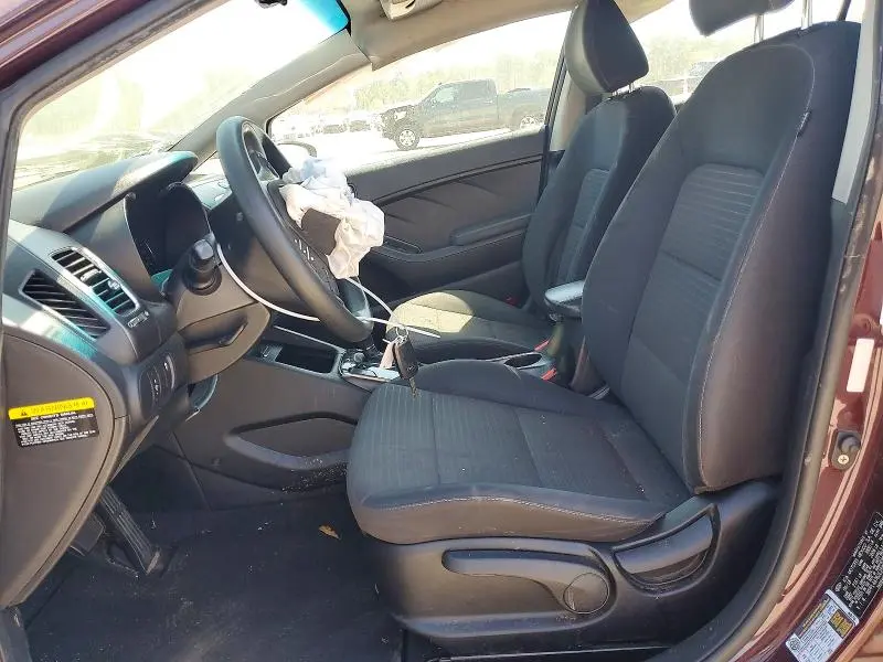 2018 KIA FORTE LX  