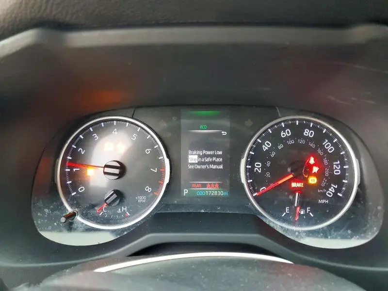 2019 TOYOTA RAV4 LE  