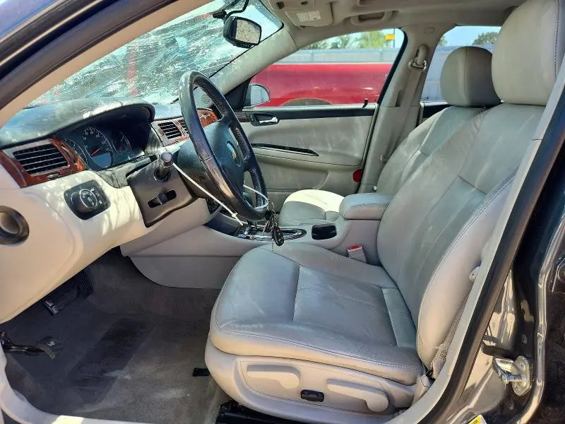 2011 CHEVROLET IMPALA LT  