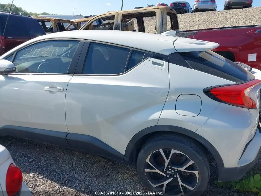 2018 TOYOTA C-HR XLE PREMIUM