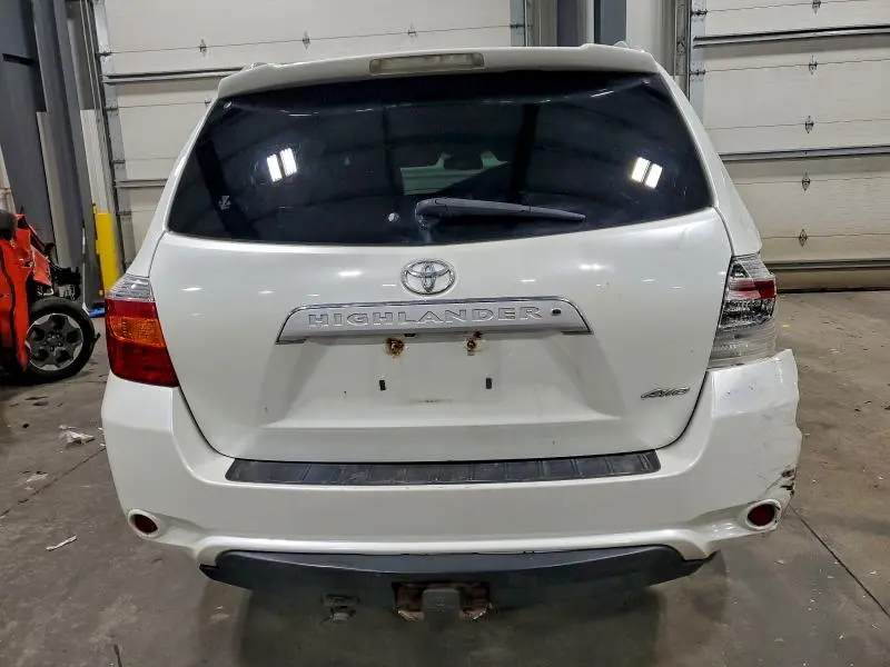 2010 TOYOTA HIGHLANDER LIMITED  