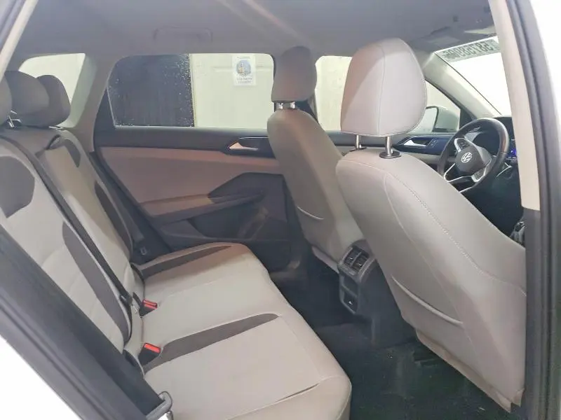 2022 VOLKSWAGEN TAOS SE  