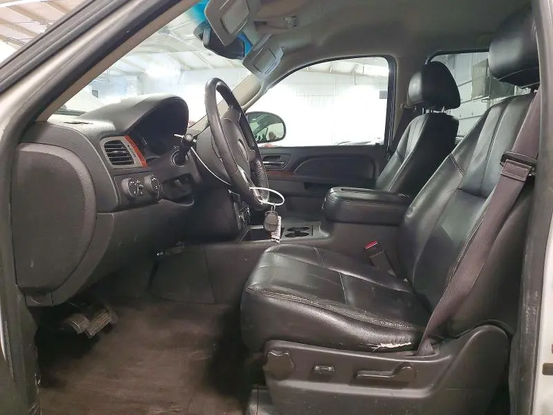 2014 GMC YUKON XL K1500 SLT  