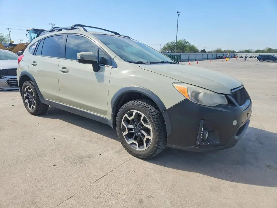 2017 SUBARU CROSSTREK LIMITED  