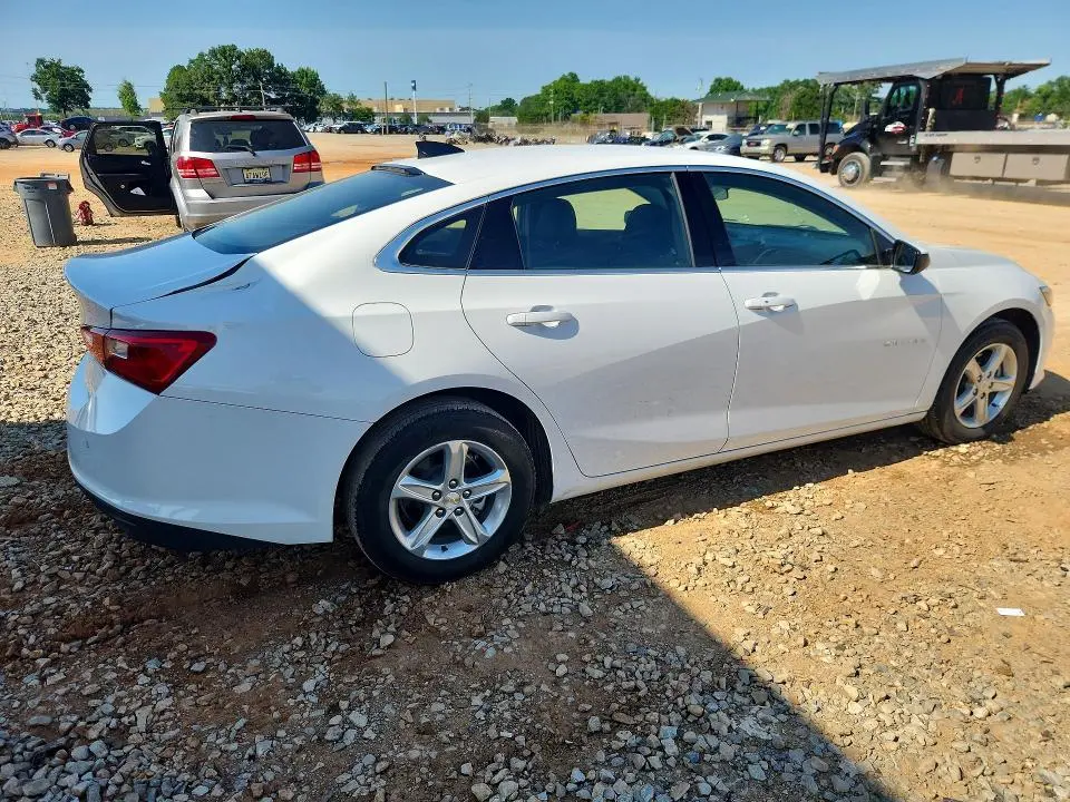 2024 CHEVROLET MALIBU LS  