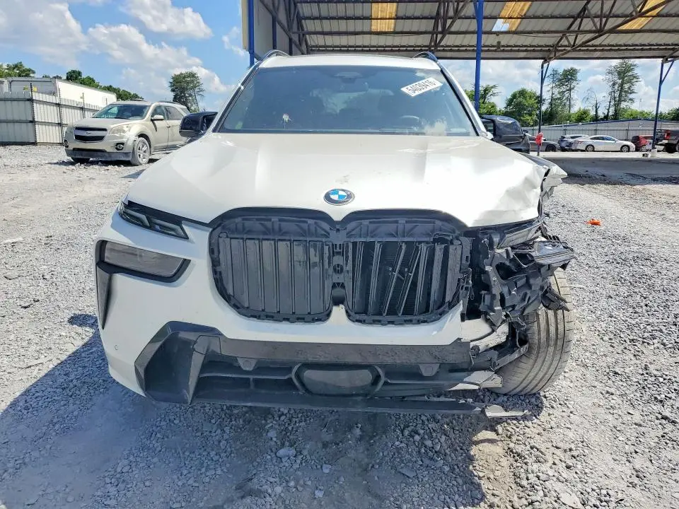 2026 BMW X7 M60I  