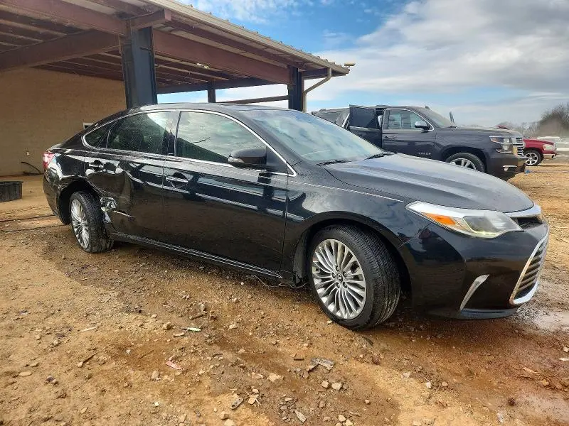 2018 TOYOTA AVALON XLE  