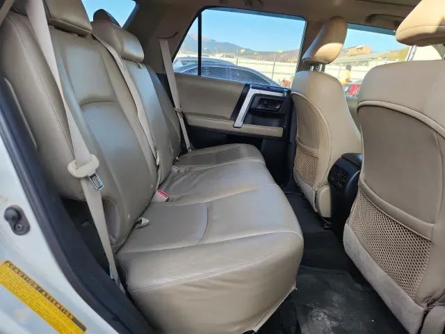 2012 TOYOTA 4RUNNER SR5  