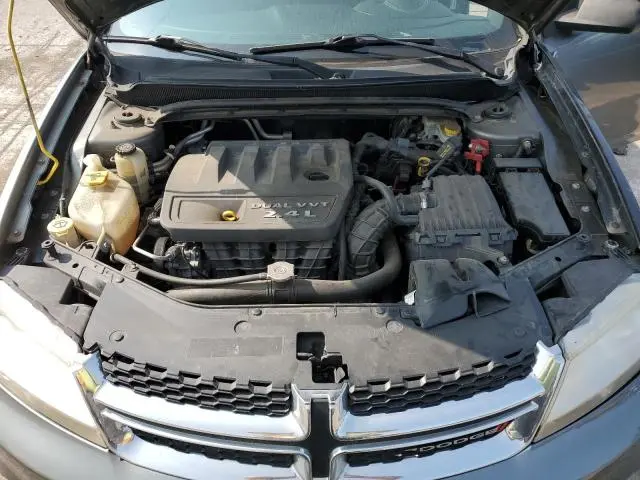 2013 DODGE AVENGER SE  