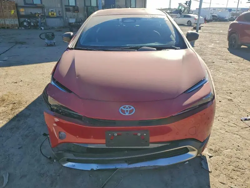 2026 TOYOTA PRIUS SE  