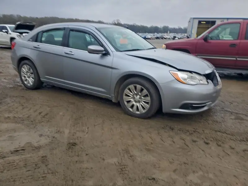 2014 CHRYSLER 200 LX  