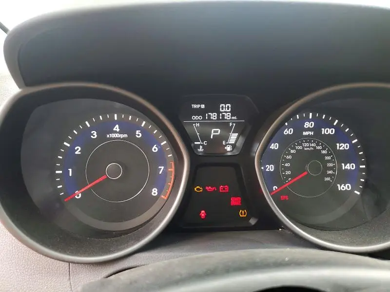 2013 HYUNDAI ELANTRA GLS  