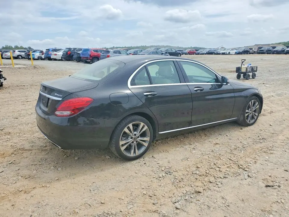 2017 MERCEDES-BENZ C 300 4MATIC  