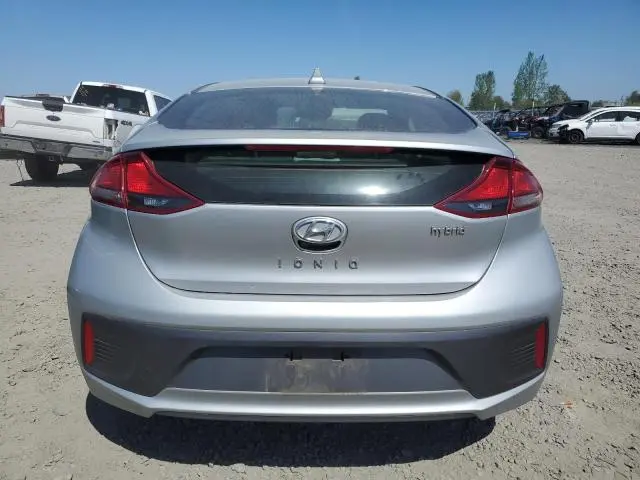 2022 HYUNDAI IONIQ SE  
