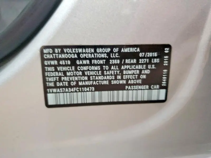 2015 VOLKSWAGEN PASSAT S  