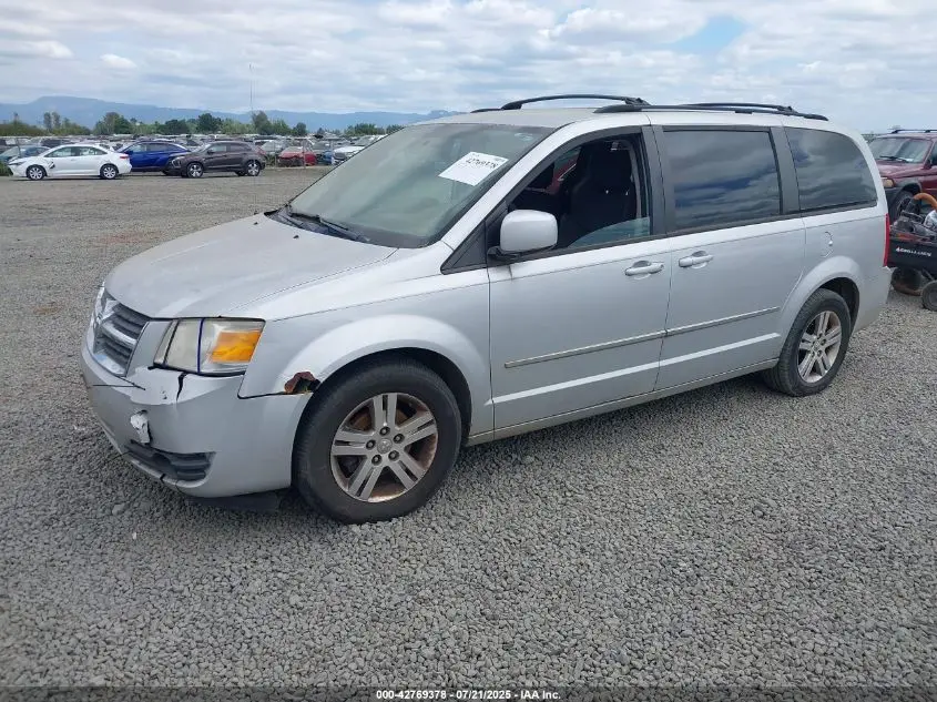 2010 DODGE GRAND CARAVAN CREW