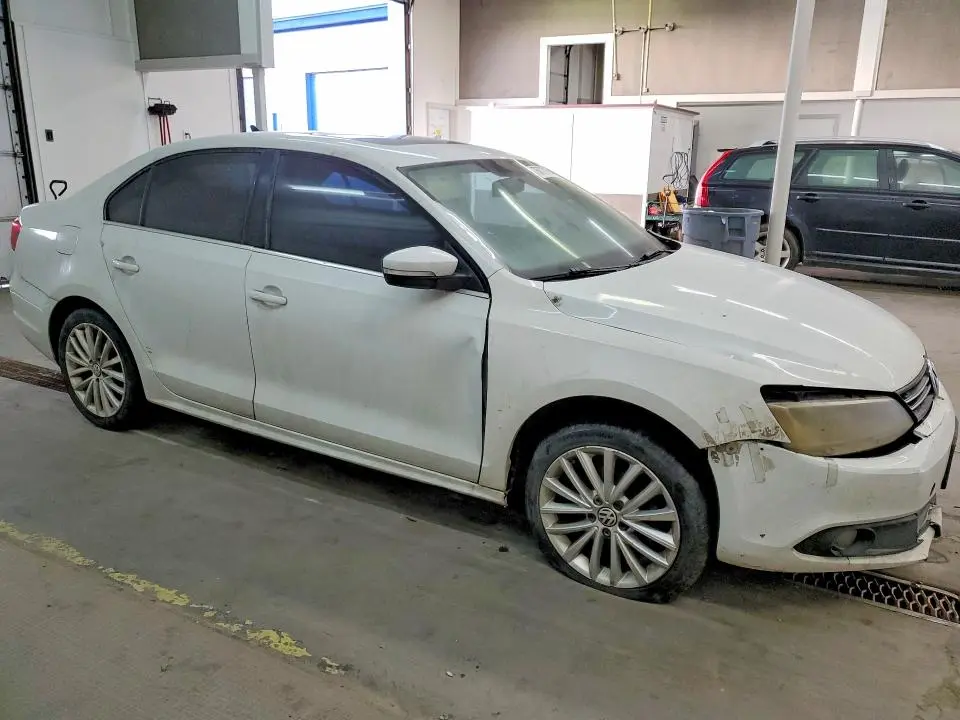 2014 VOLKSWAGEN JETTA TDI  