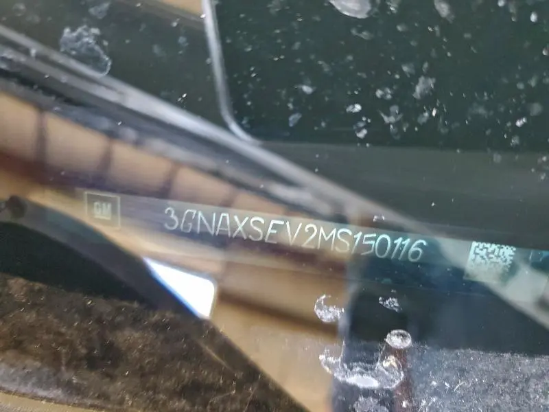 2021 CHEVROLET EQUINOX LS  