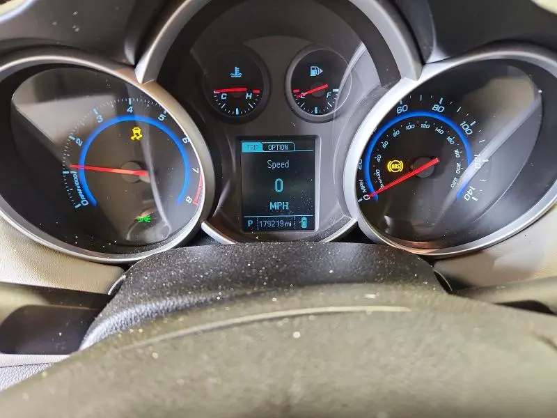 2015 CHEVROLET CRUZE LS  