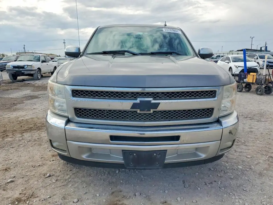 2013 CHEVROLET SILVERADO C1500 LT  