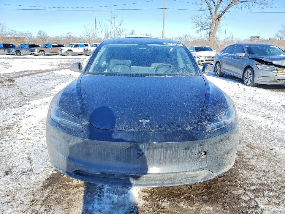 2024 TESLA MODEL 3   
