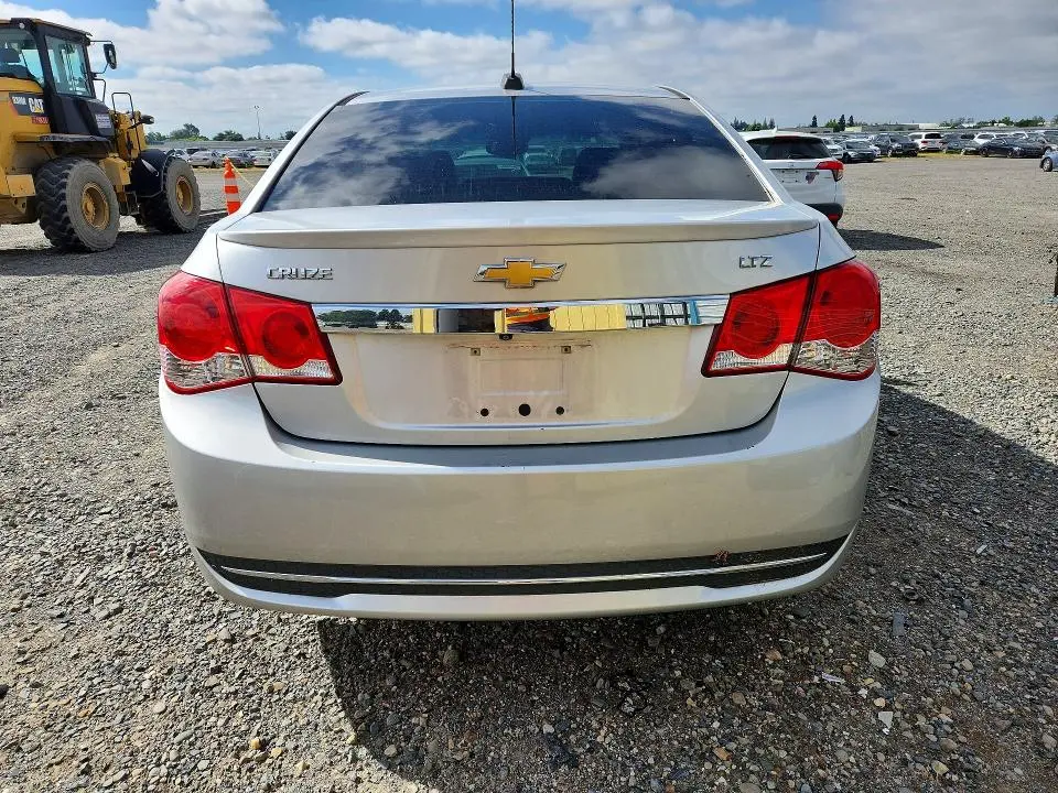2015 CHEVROLET CRUZE LTZ  