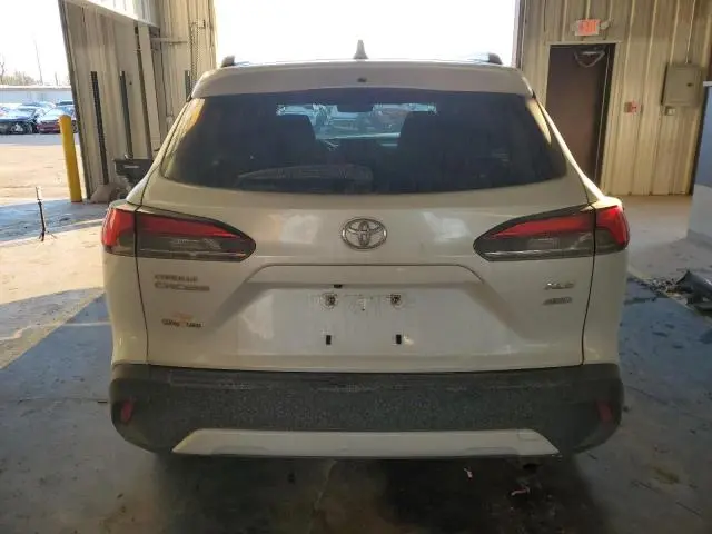 2022 TOYOTA COROLLA CROSS XLE  