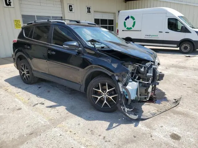 2018 TOYOTA RAV4 SE  