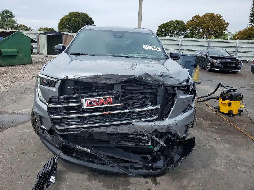 2024 GMC ACADIA UPLEVEL  