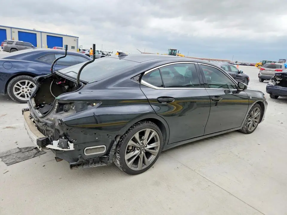 2019 LEXUS ES 350  