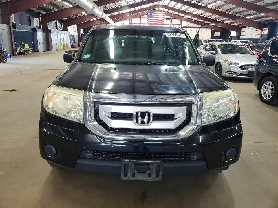 2011 HONDA PILOT LX  