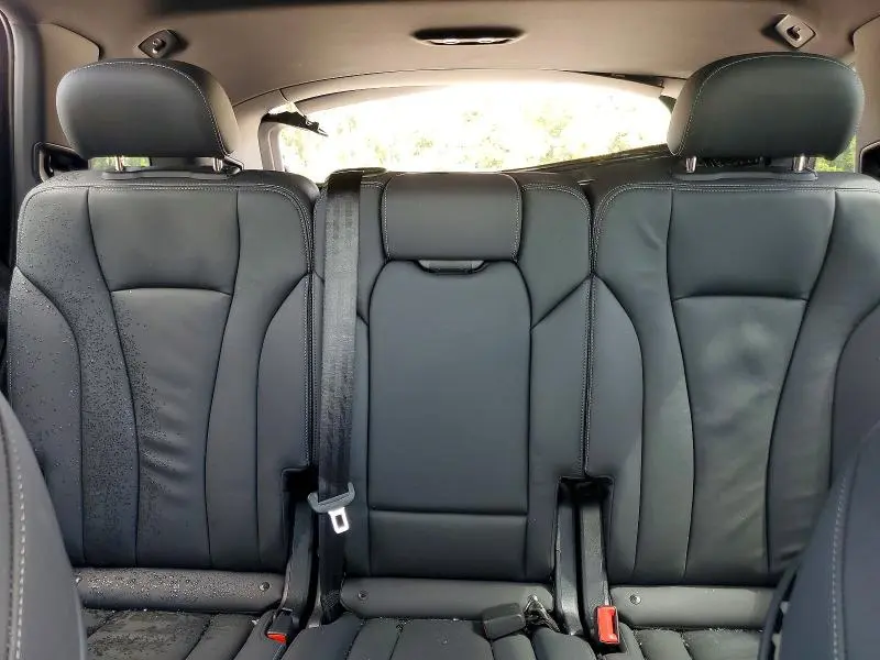 2025 AUDI Q7 PREMIUM  