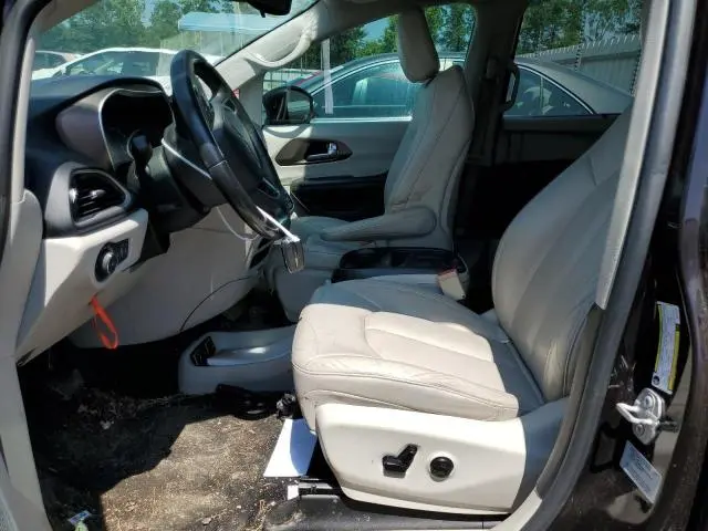 2017 CHRYSLER PACIFICA TOURING L  
