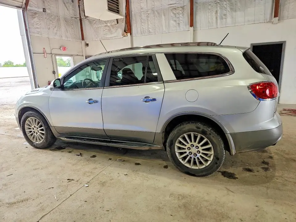 2011 BUICK ENCLAVE CX  