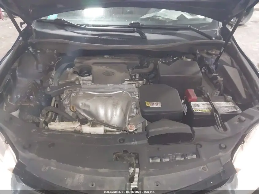 2017 TOYOTA CAMRY LE