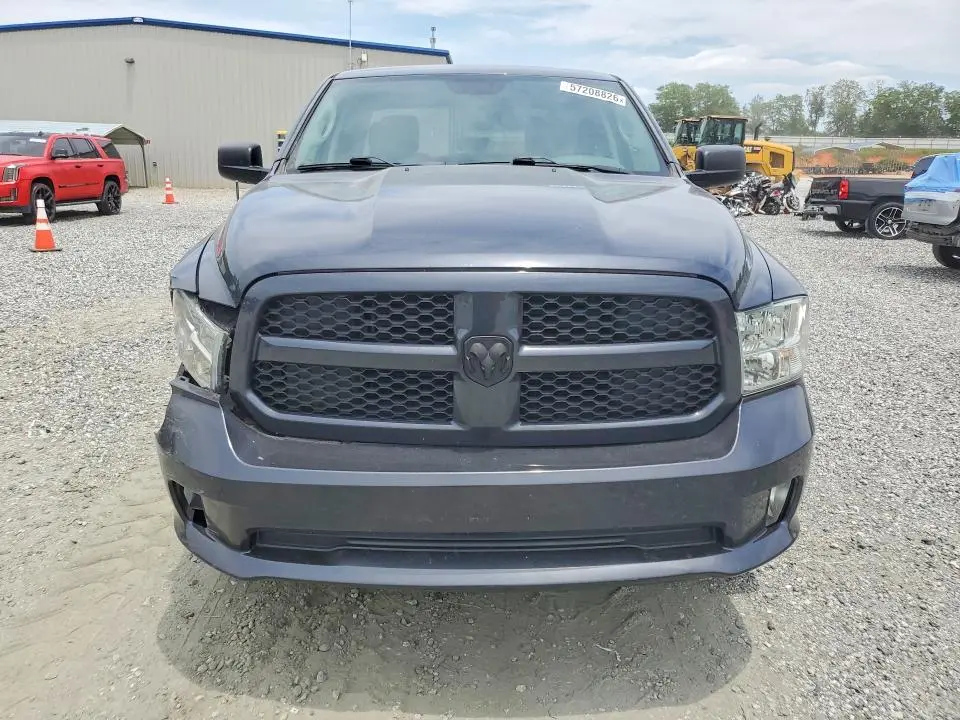 2016 RAM 1500 ST  