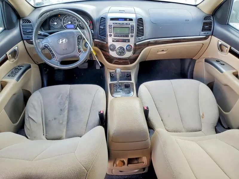 2011 HYUNDAI SANTA FE GLS  