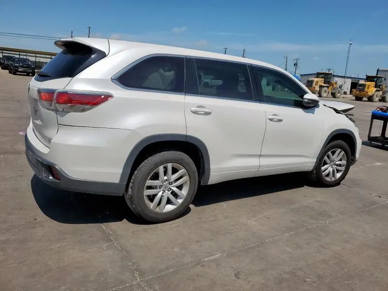 2015 TOYOTA HIGHLANDER LE  