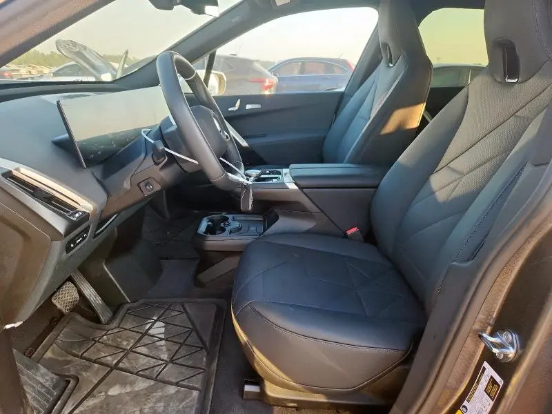 2025 BMW IX XDRIVE50  