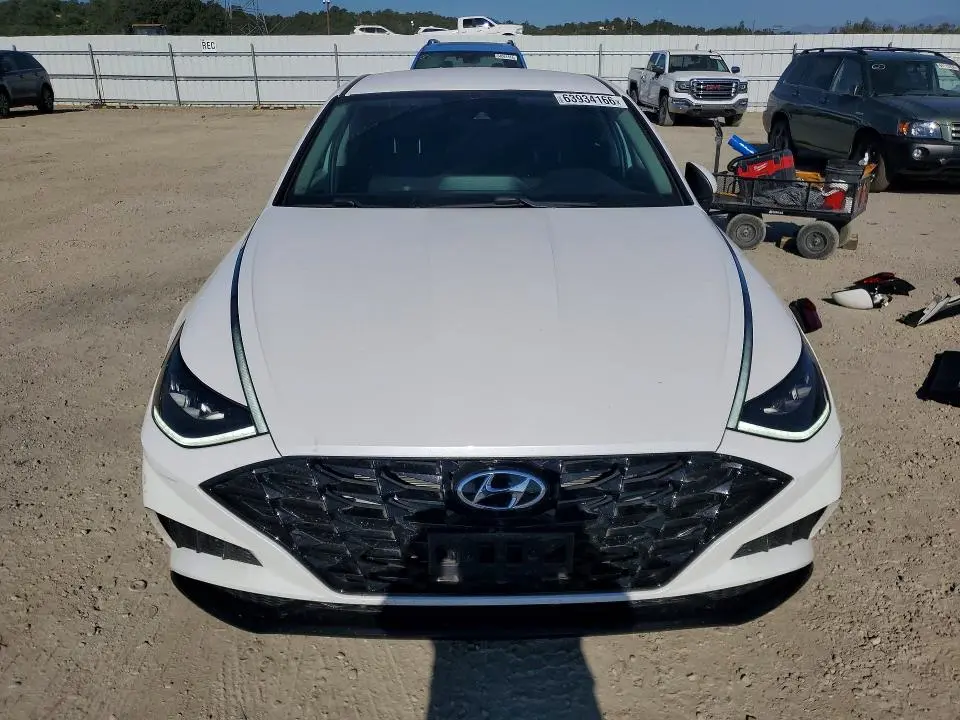 2022 HYUNDAI SONATA SEL  