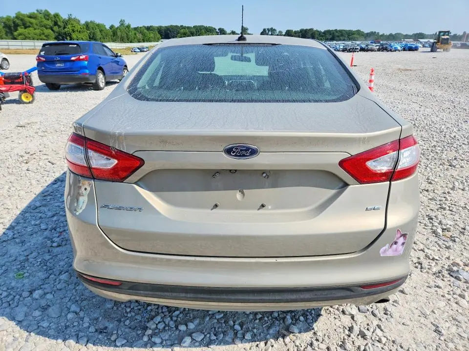 2016 FORD FUSION SE  