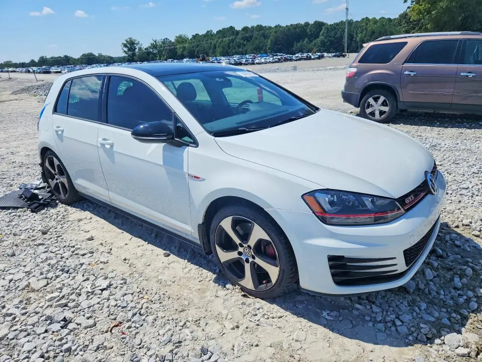 2016 VOLKSWAGEN GTI S/SE  