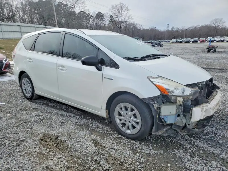 2015 TOYOTA PRIUS V   