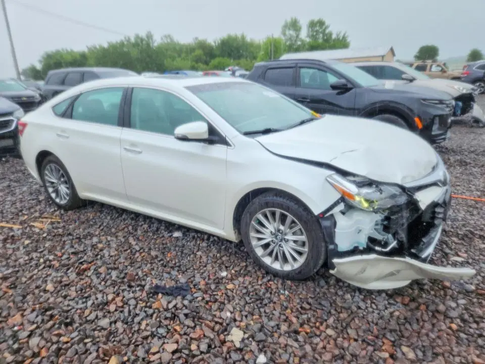 2016 TOYOTA AVALON LIMITED  