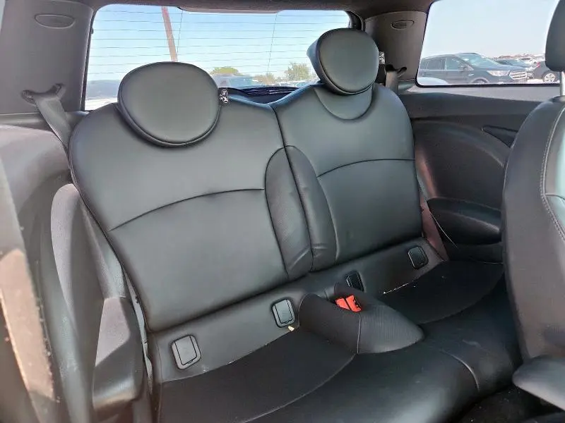 2012 MINI COOPER S  
